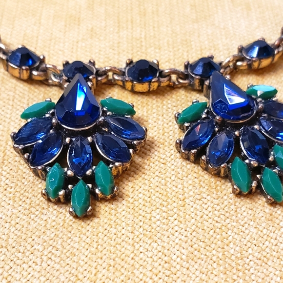 Signed J. Crew Blue/Green Rhinestone Flower Necklace - Picture 12 of 12